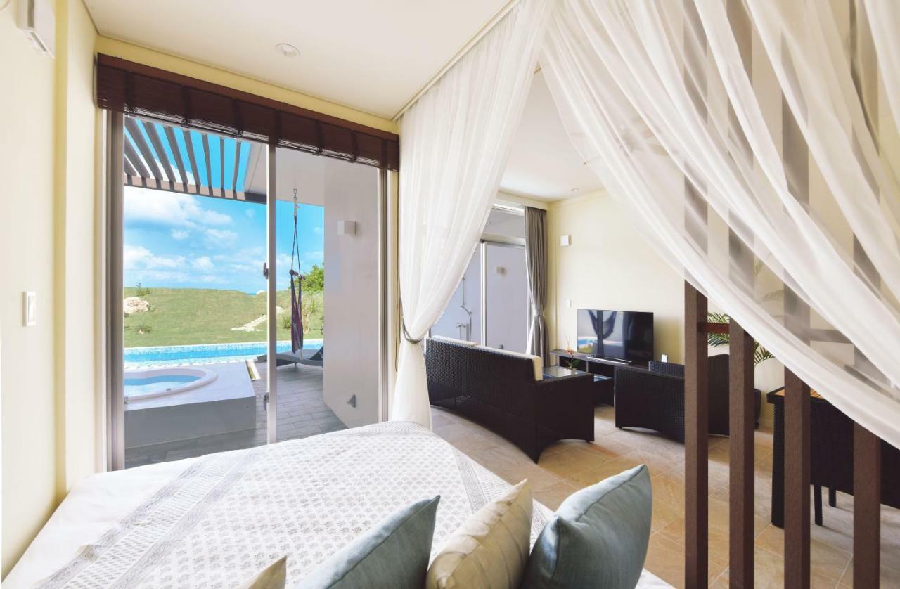 Feliz Villa Suite Irabujima Sawada Miyakojima  Buitenkant foto